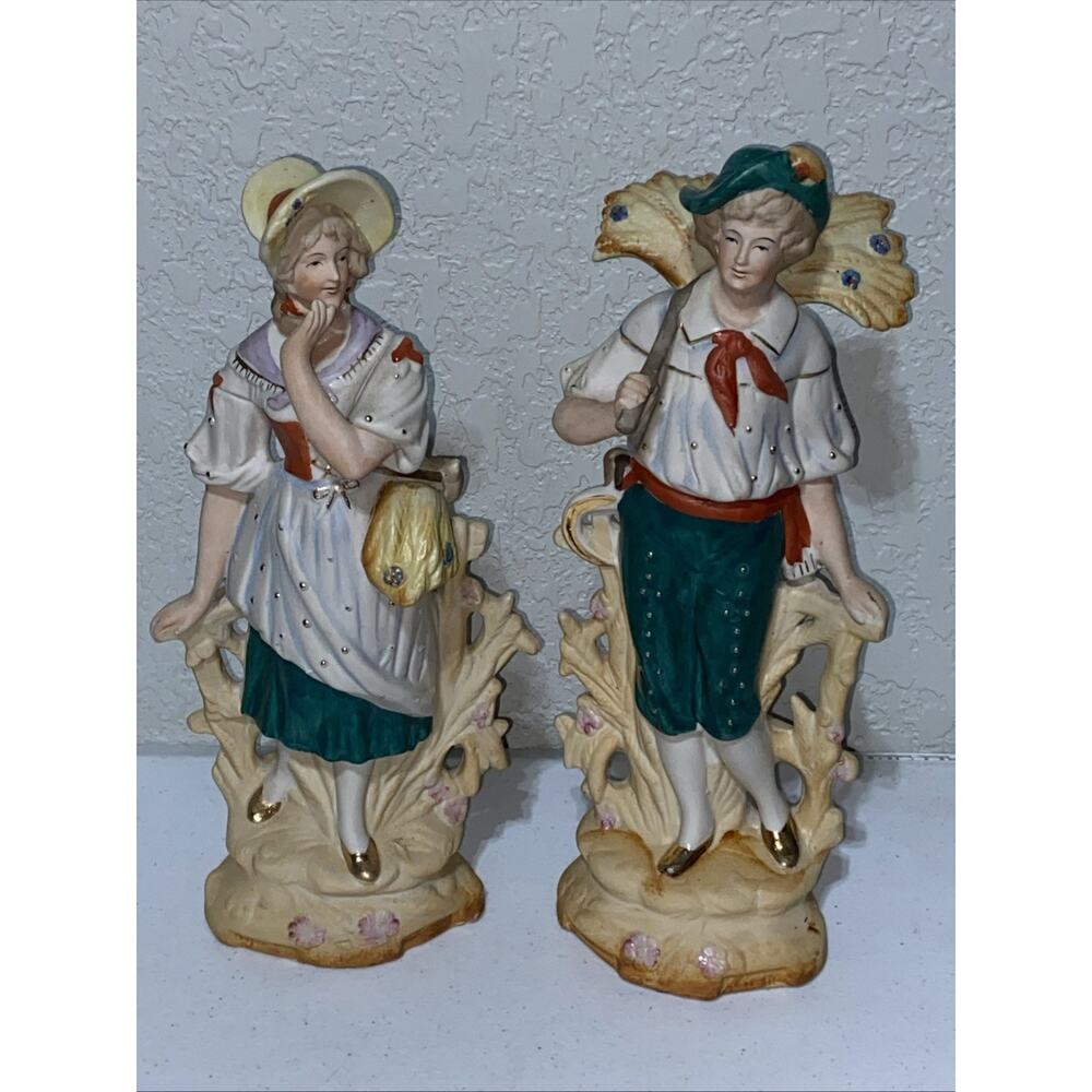 VTG Made In Occupied Japan Bisque Colonial Farmer Man‎ Woman Couple Figurine Set